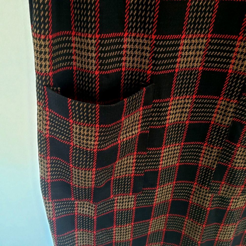 SOLD! - Picture 4 of 7